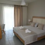 Stacy's Apartmanhotel 3*