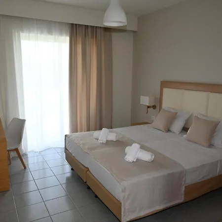 Stacy's Hotel apartamentowy 3*