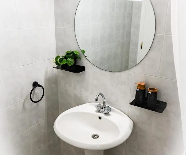 Stacy's 3* Kremastí